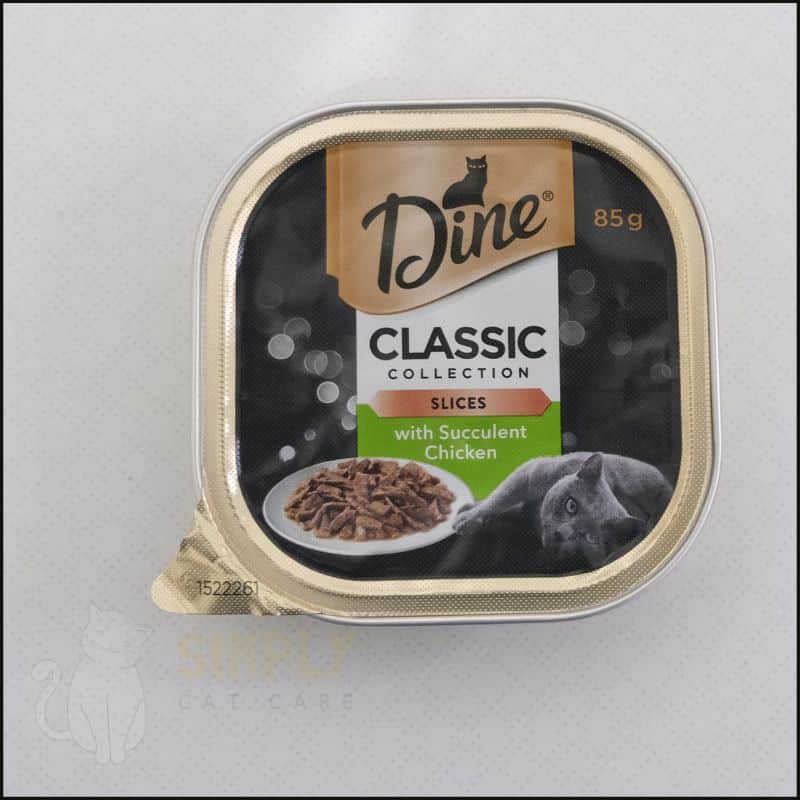 Dine Classic Slices with Succulent Chicken