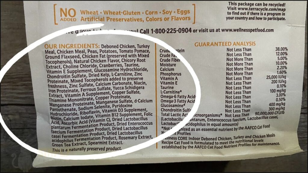 A cat food ingredient list that's mostly animal ingredients