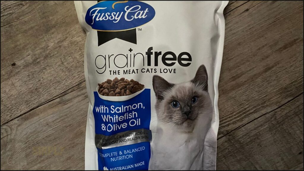Fussy cat food front label