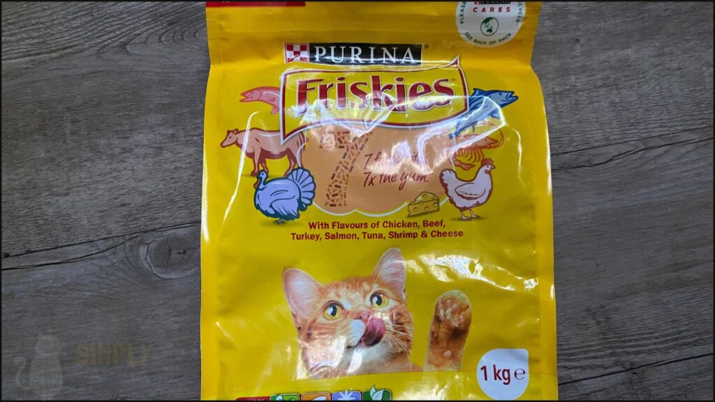 A close up look at Friskies dry cat food