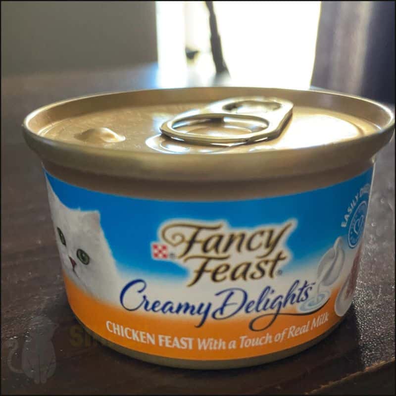 Fancy Feast creamy delights cat food